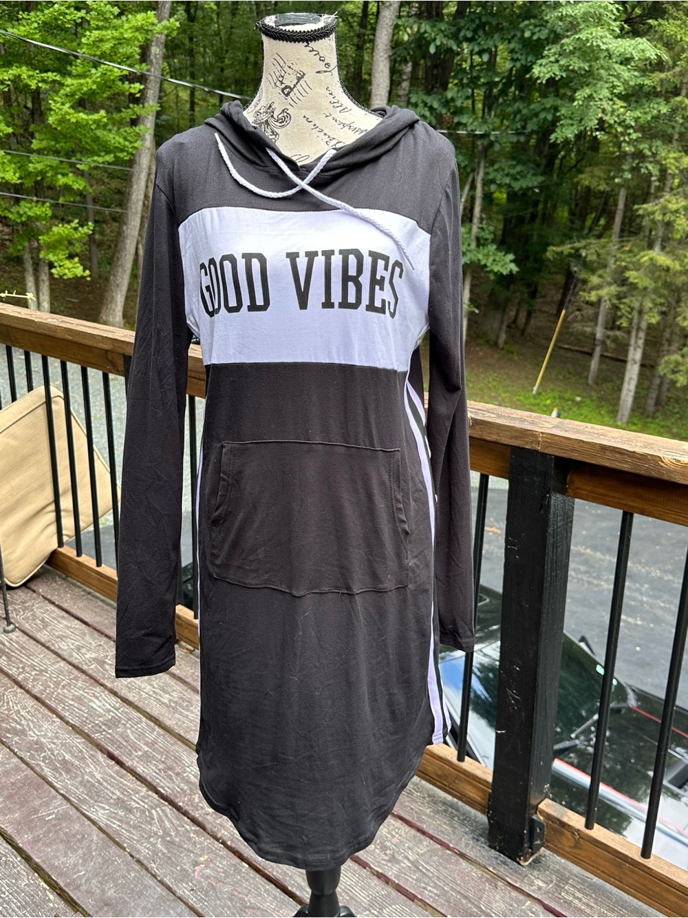 Ardene Black & White 'Good Vibes' Hooded Kids Dress